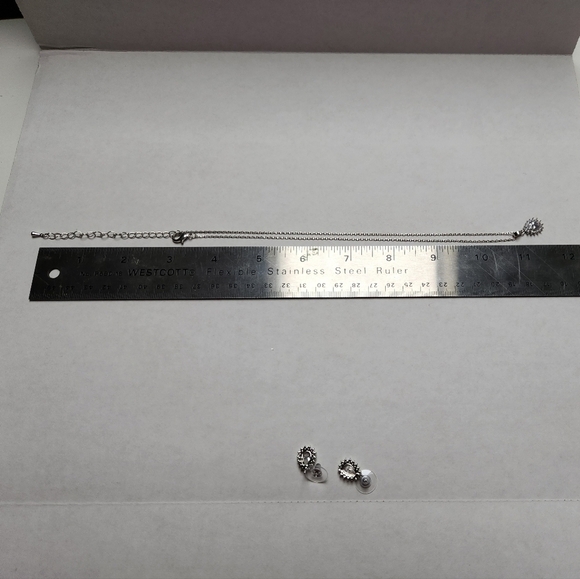 g by Gennaro Pear Shape Teardrop Faux Diamond Earrings & Necklace Set - Picture 8 of 10